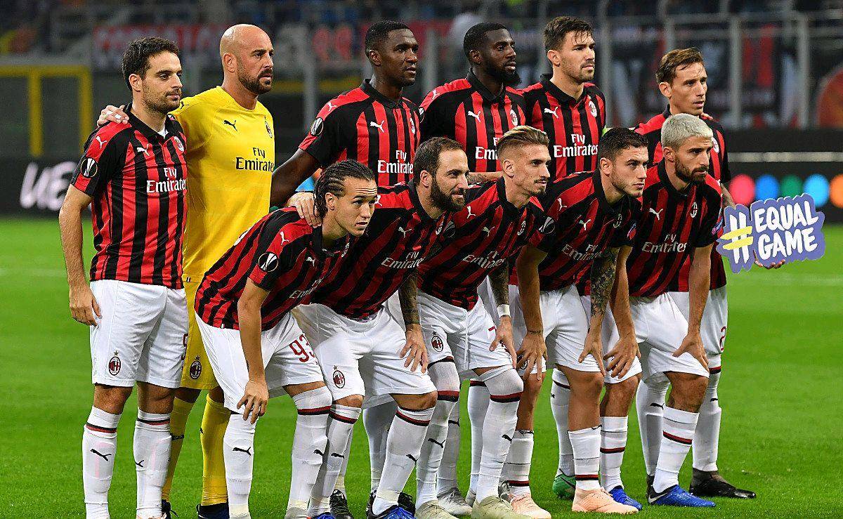 包含拉齐奥客场逆转都灵，赢得重要胜利的词条